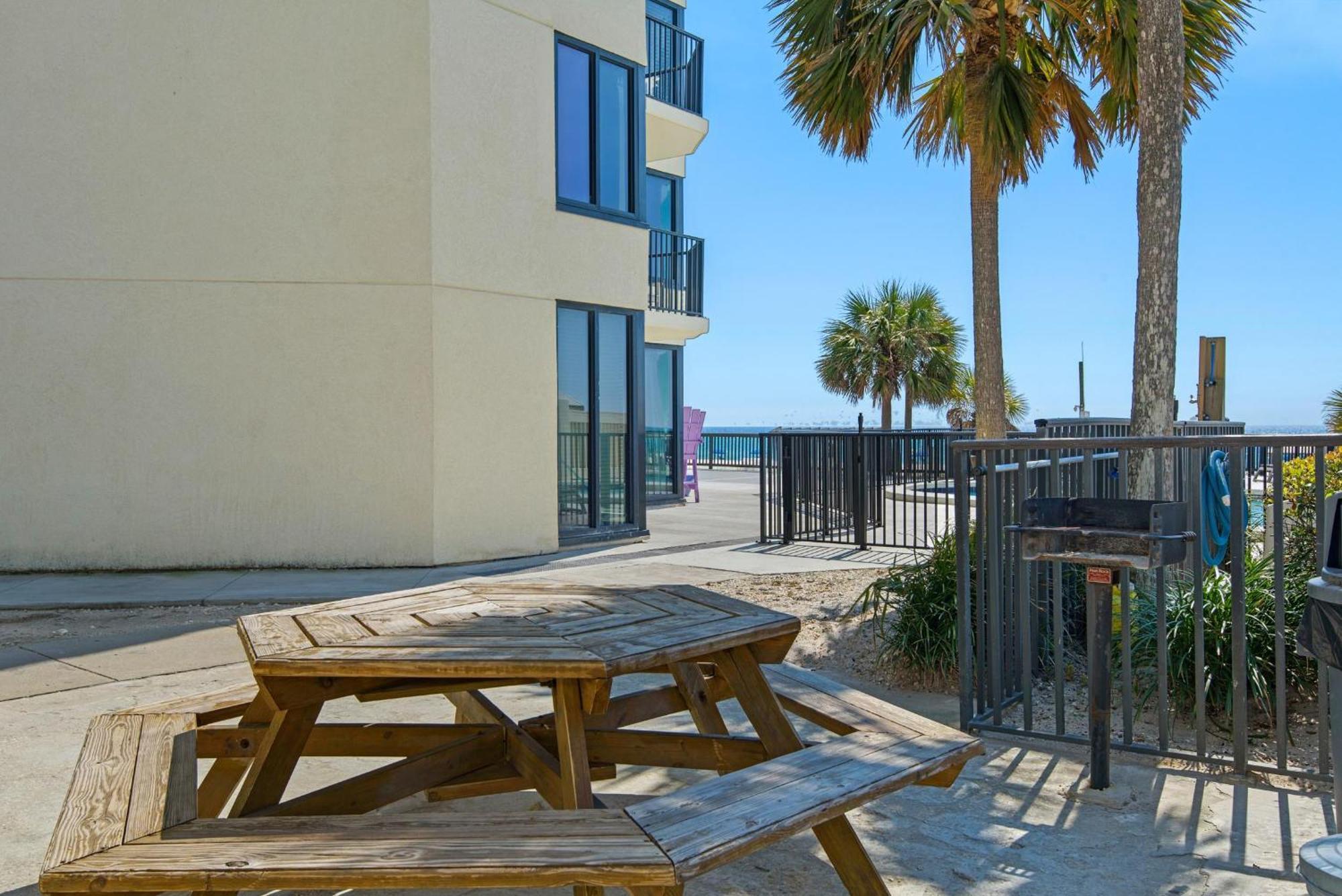 Sunbird 906w Holiday home